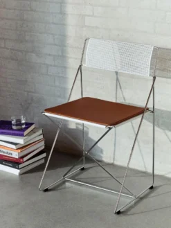 X-line chair dyna