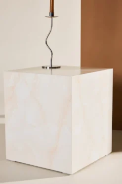 York Soffbord 40×40 Ljusgul